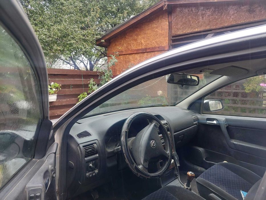 Vând Opel Astra G