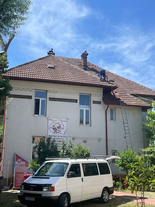 Executam acoperișuri noi sau reparatii de orice fel de constructii