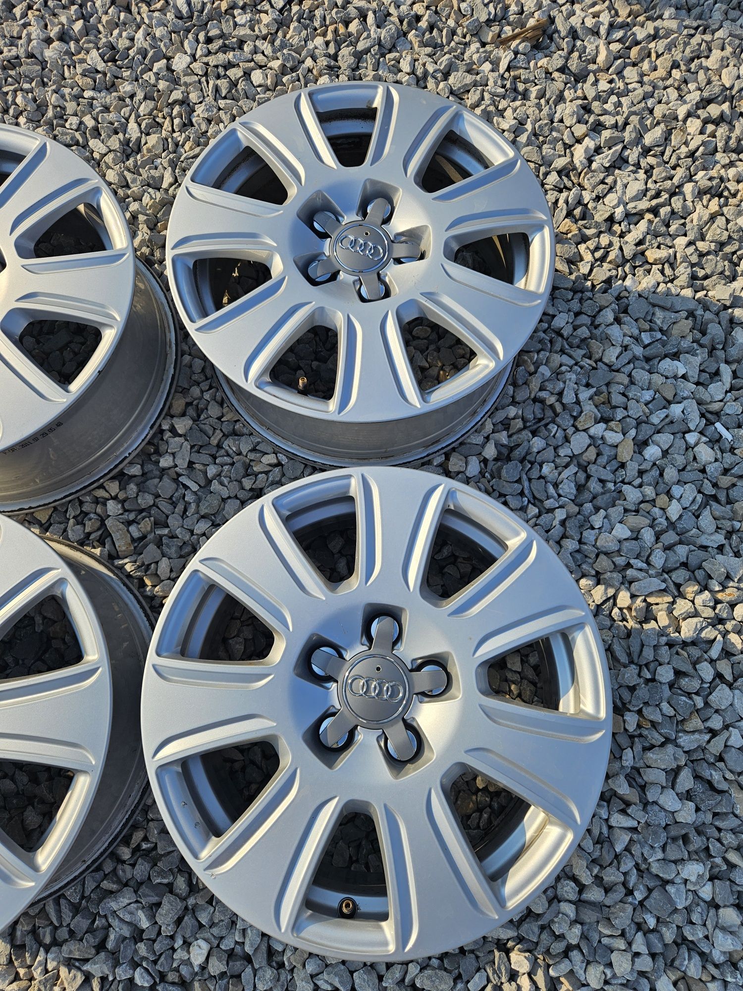 5х112.16.цол. 6.5.ж..ет.33  оргинални  AUDI