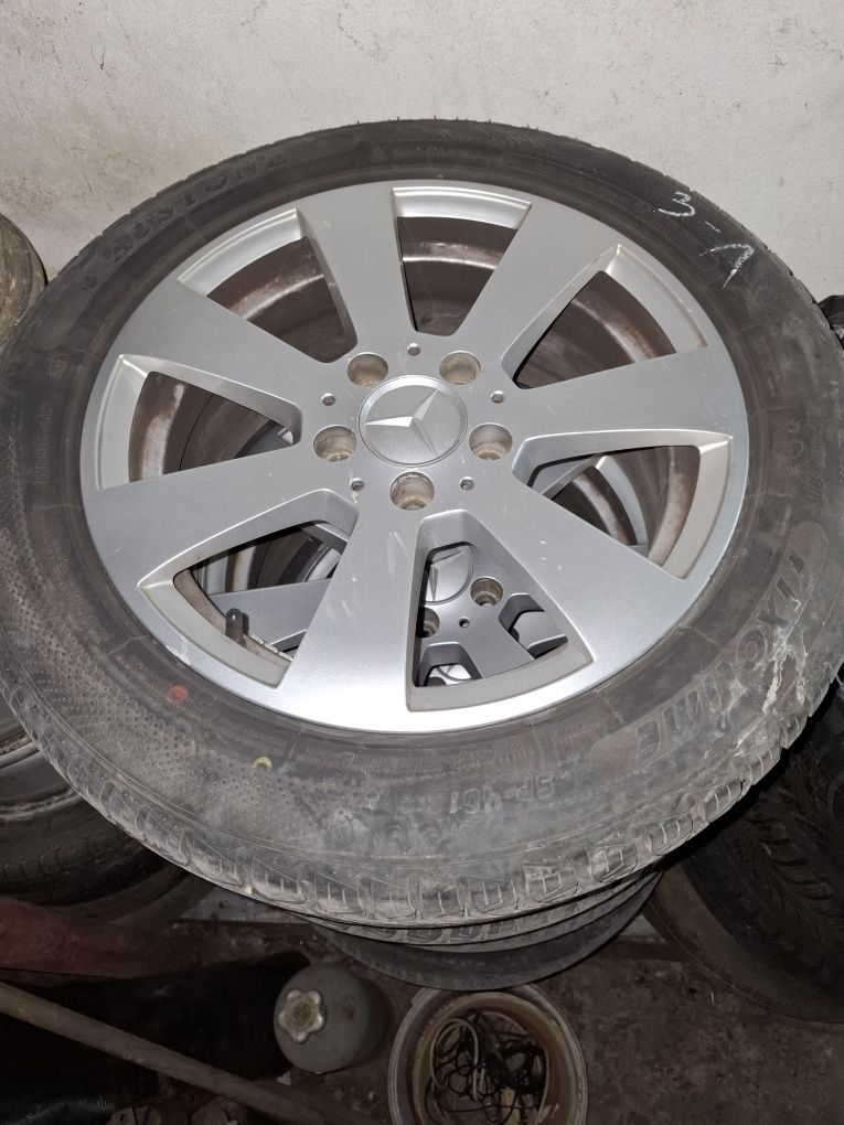 Джанти Mercedes-Benz
