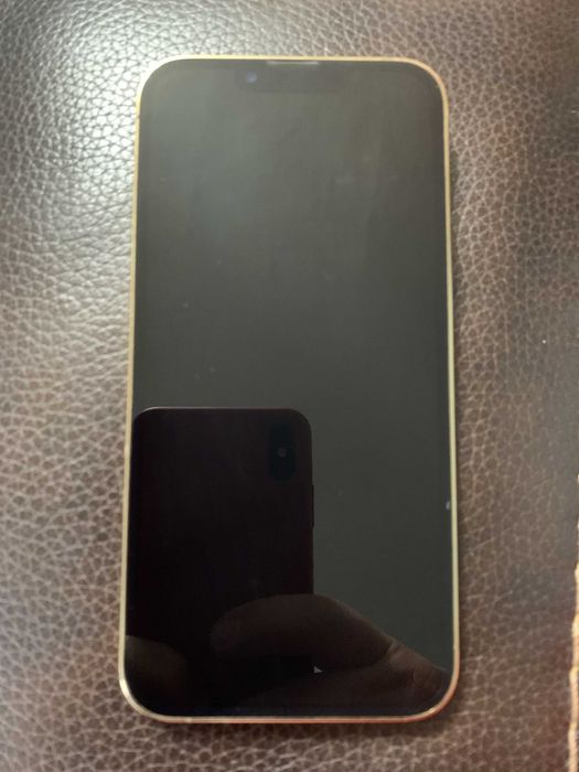 Vand iPhone 13 PRO, 256 GB, Gold, in stare excelenta!