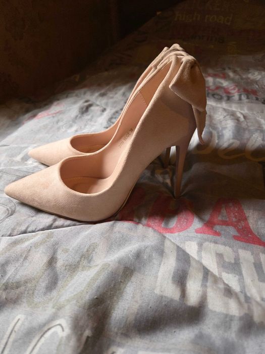 Продавам токчета