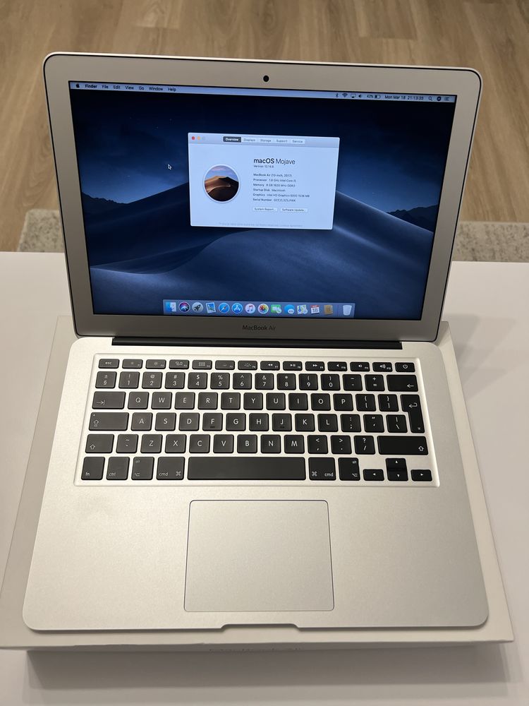 Apple MacBook Air 13 2017 i5 8GB CA NOU