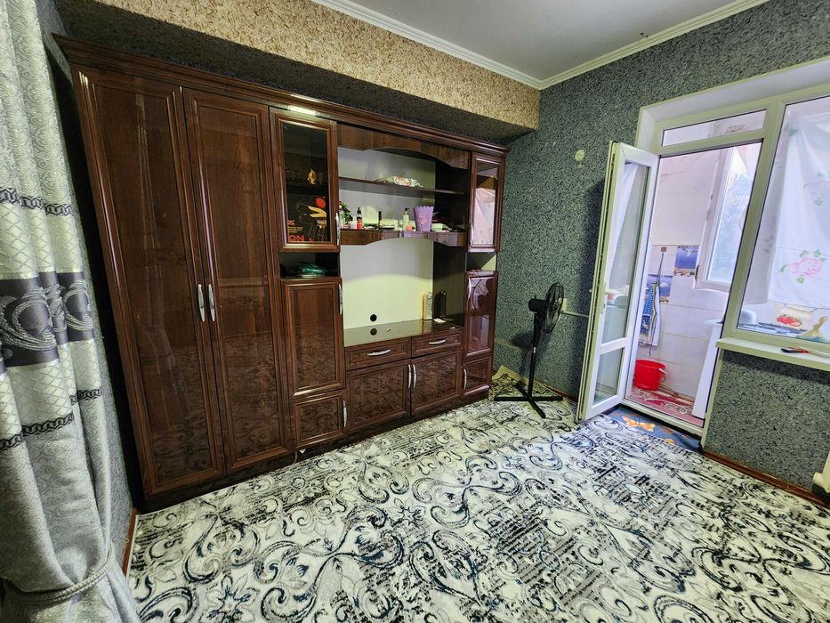 Срочно! Юнусабад, 2 кв., дом 25, квартира.111, 3 этаж., 1-комн.