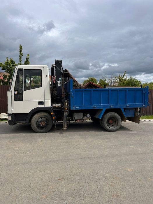 Iveco 3500 kg cu macara basculabil