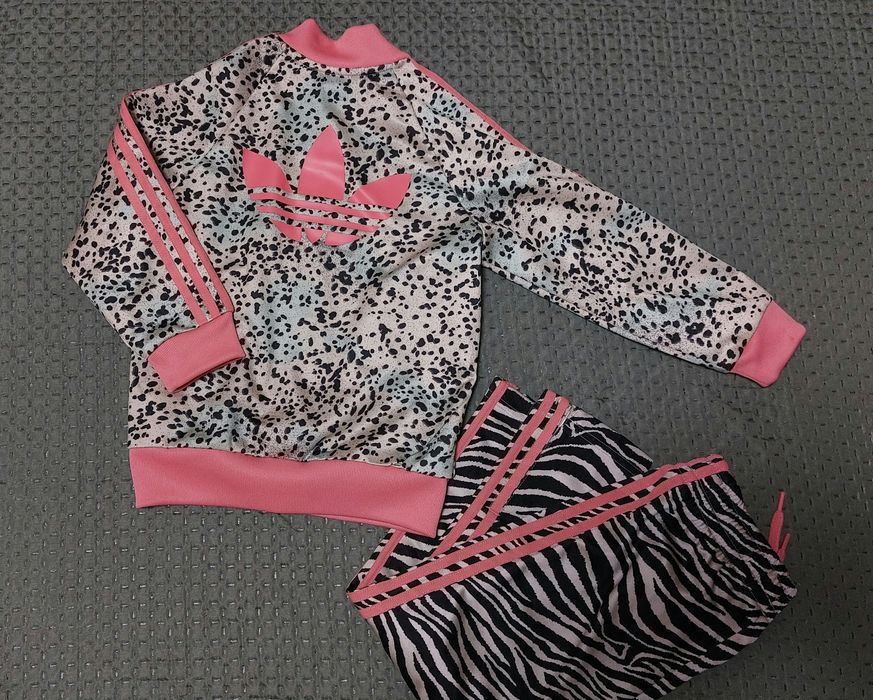 Оригинален детски анцунг Adidas