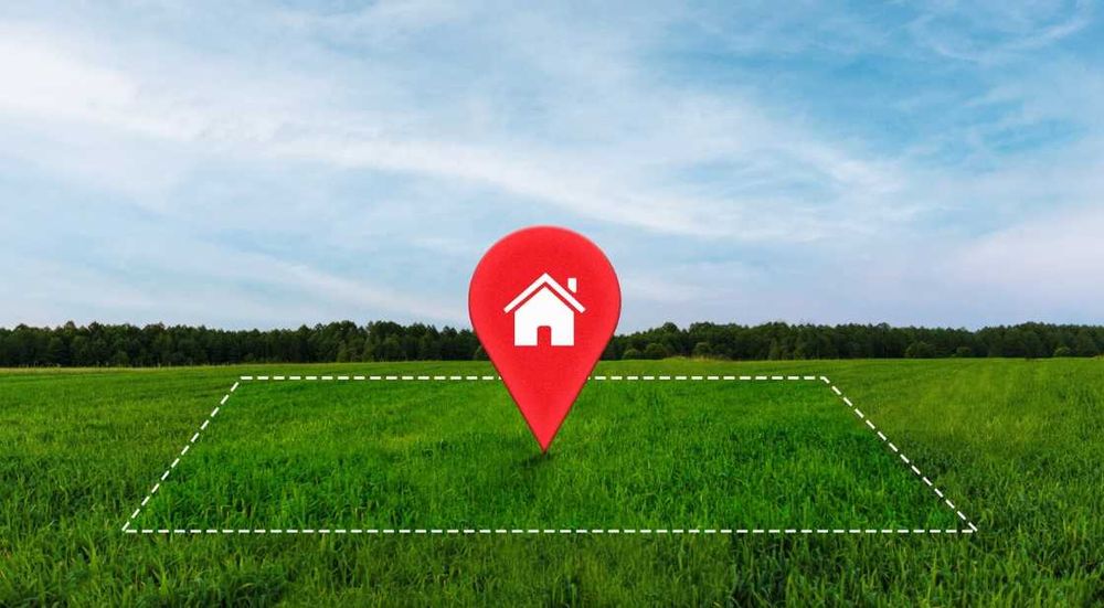 В Азатбош Бостанлыкском районе продаётся земля 1 гектар