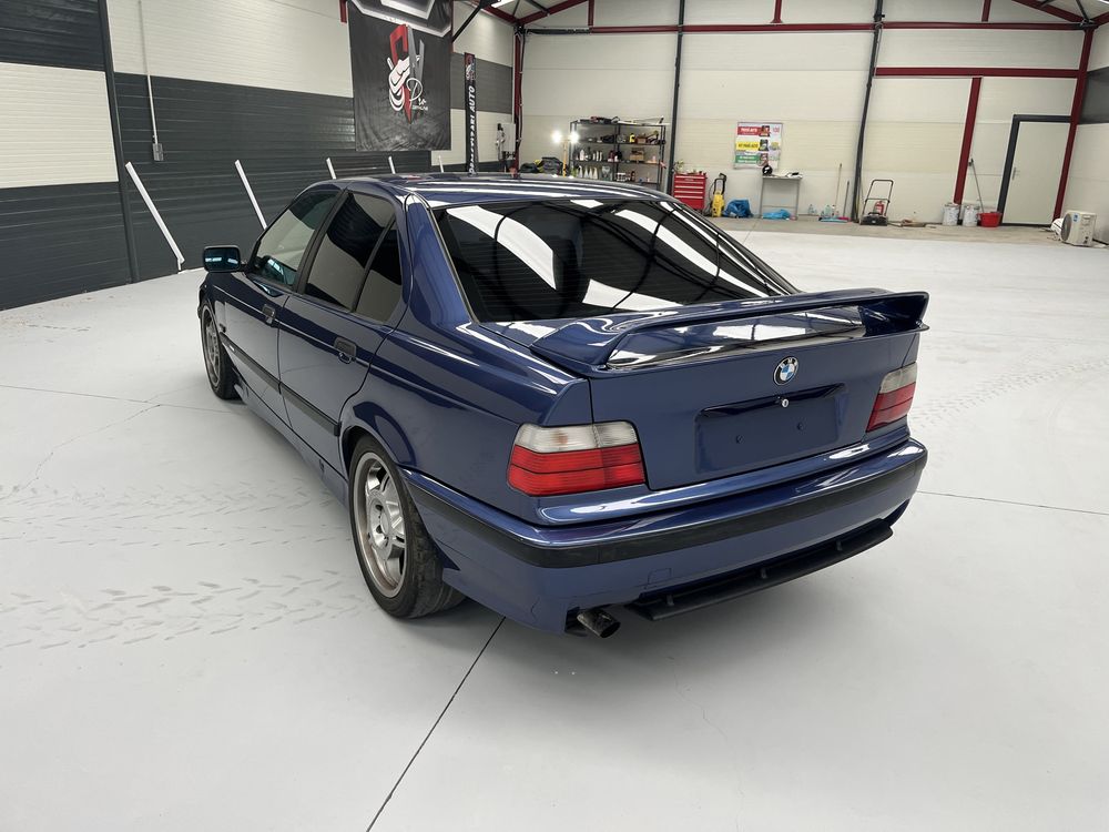 Bmw e36 318is class 2 editie limitata