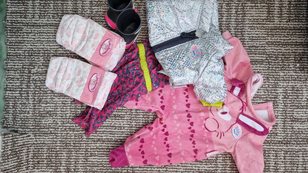 Papusa interactiva Baby Bjorn (bebelus) + accesorii