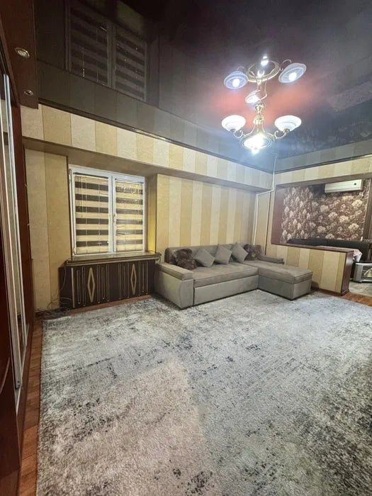 Срочно ! Продается 1в2 комнатная квартира — Ц 4 — Ардус — 43 м²