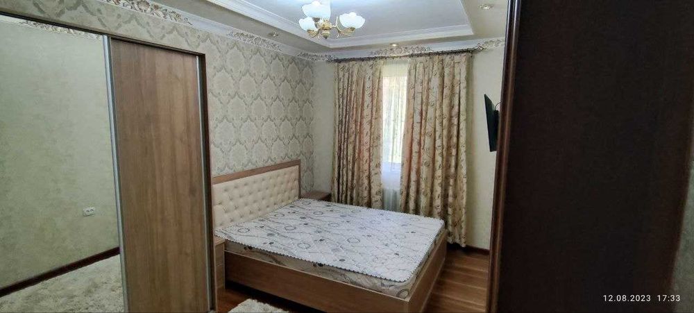 Срочно сдам 2- комнаты  5/9  Чиланзар  Фархадский ринок  838*