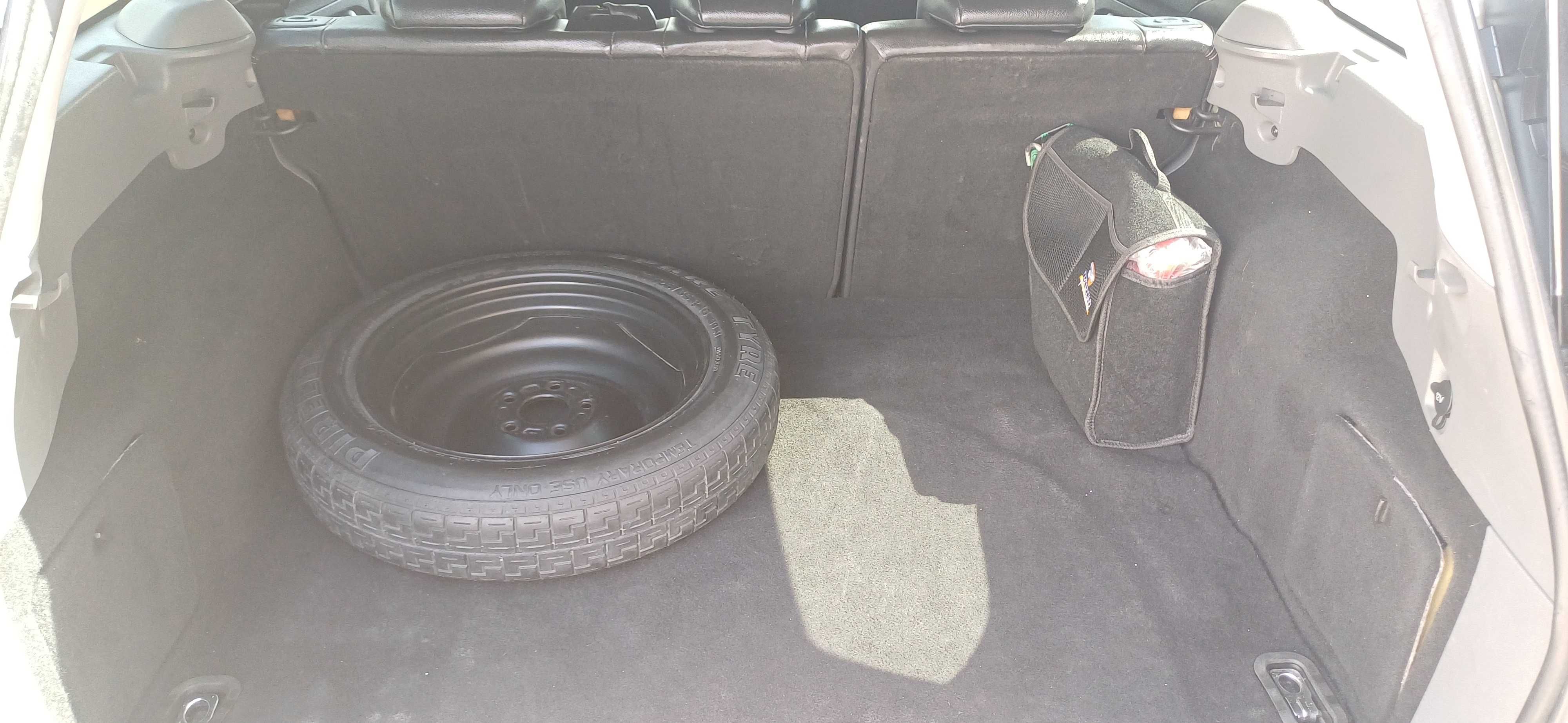 Ford Focus 2.0 i TITANIUM