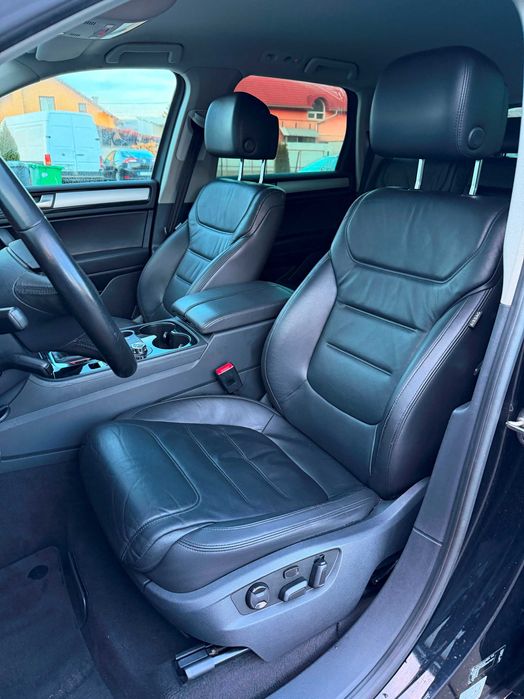 VW Touareg Highline GARANTIE 2013 Piele*NAvi*Xenon*MEMORII 3.0TDI 4x4
