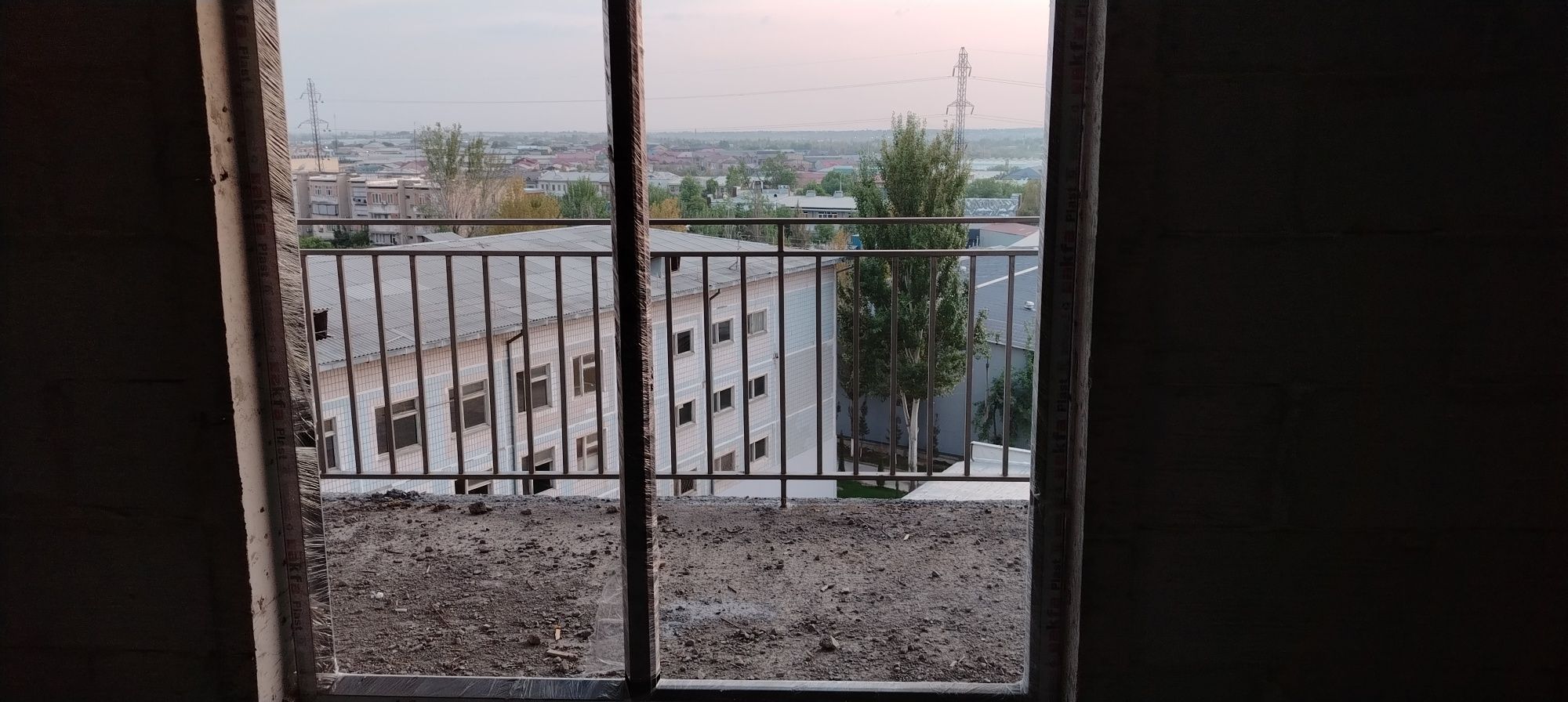 сотилади 2 хонали квартира навстройка Алгоритмда 31 кв

янги қурилишд
