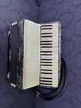 Vand acordeon bandonat hohner 120