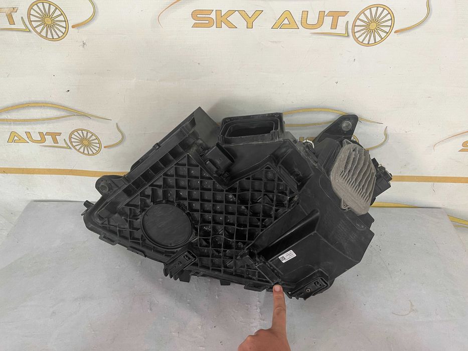 Far dreapta full led ILS Mercedes GLC dupa 2015 original