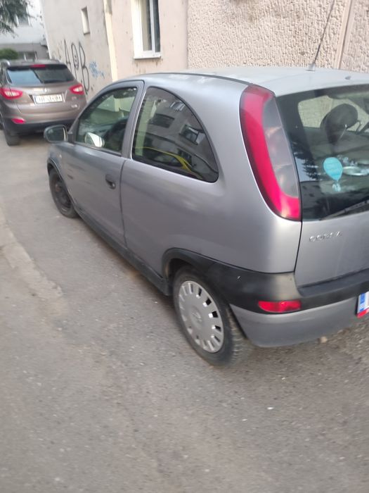 Vând Opel CORSA C