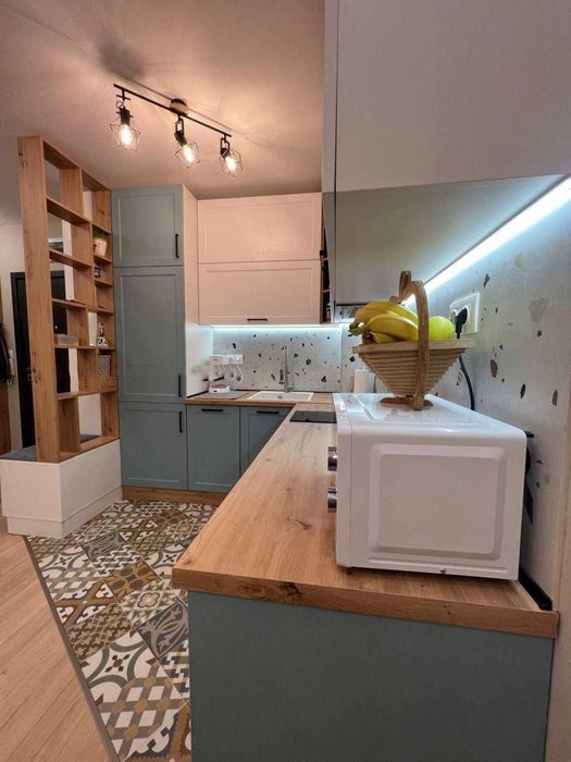 Двустаен апартамент в ж.к. Лагера.