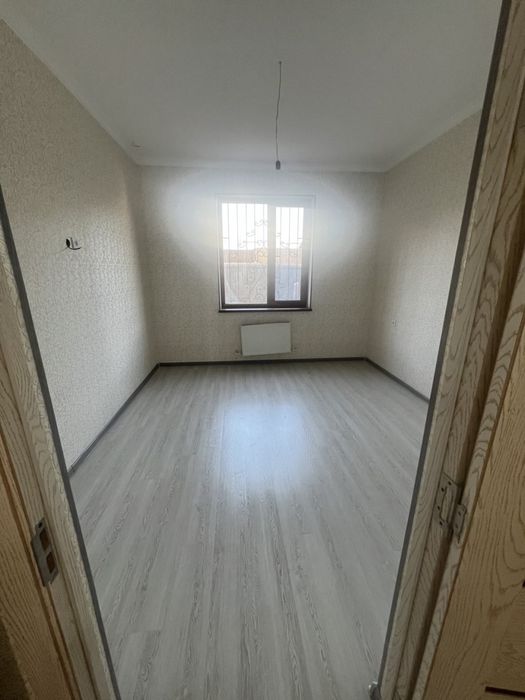 UY SOTILADI 4XONA 117Kvadrat Metr