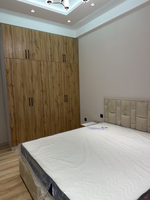 Сдаётся в новостройке 3х комнатная квартира с авторским ремонтом.