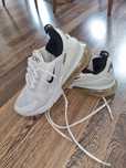 Оригинални маратонки Nike
