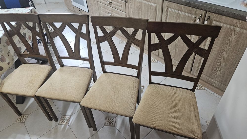 Продам б/у стулья