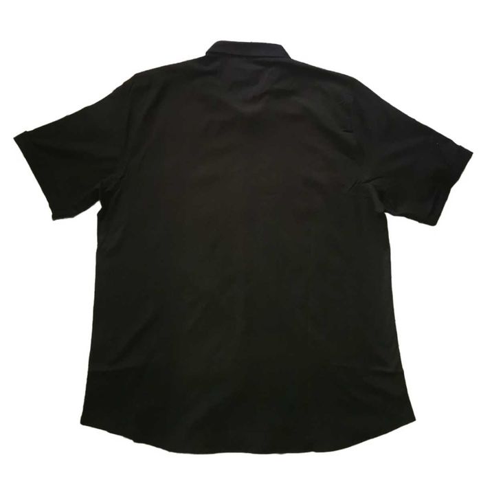 Черна риза с къс ракав