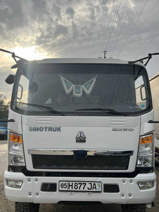 Howo SINOTRUK сотилади узимни мошинам