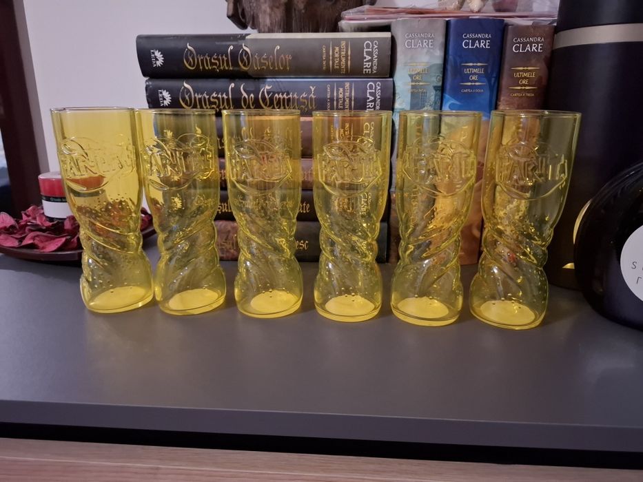 Pahare Fanta galbene