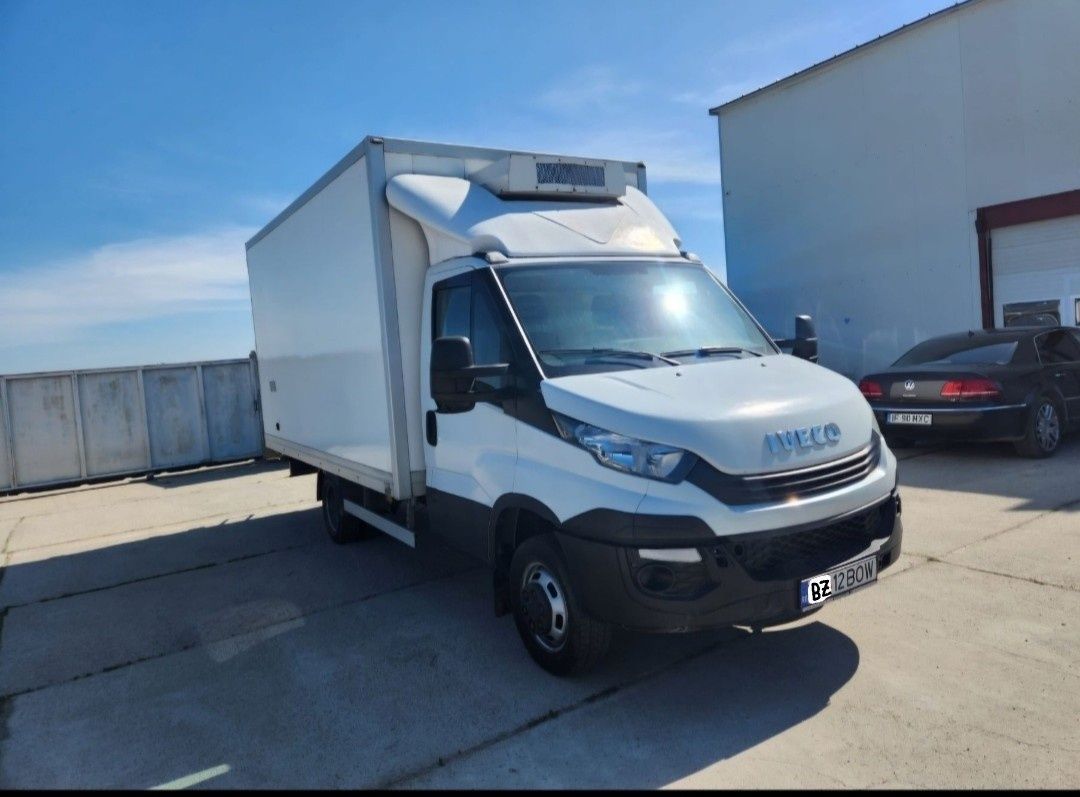 Vând izoterma Iveco daily