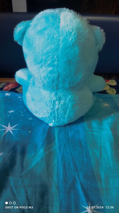 Продаётся плюшевый мишка