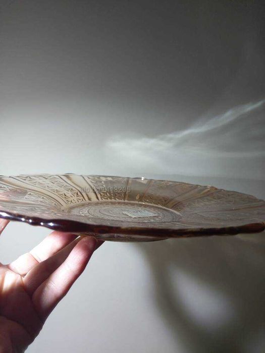 Стъклена чиния, Стъкларен завод В Каларов