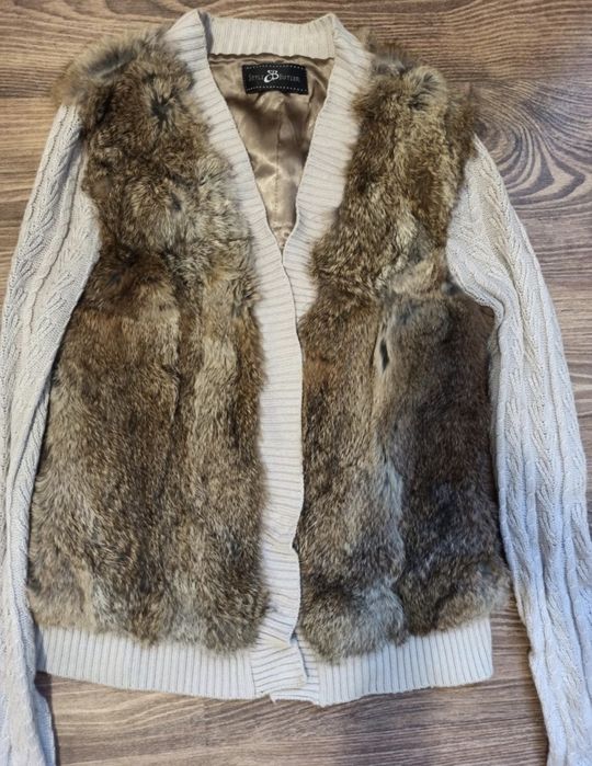 Жилетка от заешка кожа