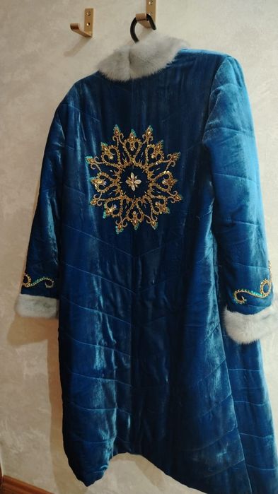 Шапан сатылады женский