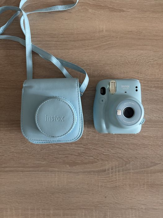 Instax mini 11 + чехол