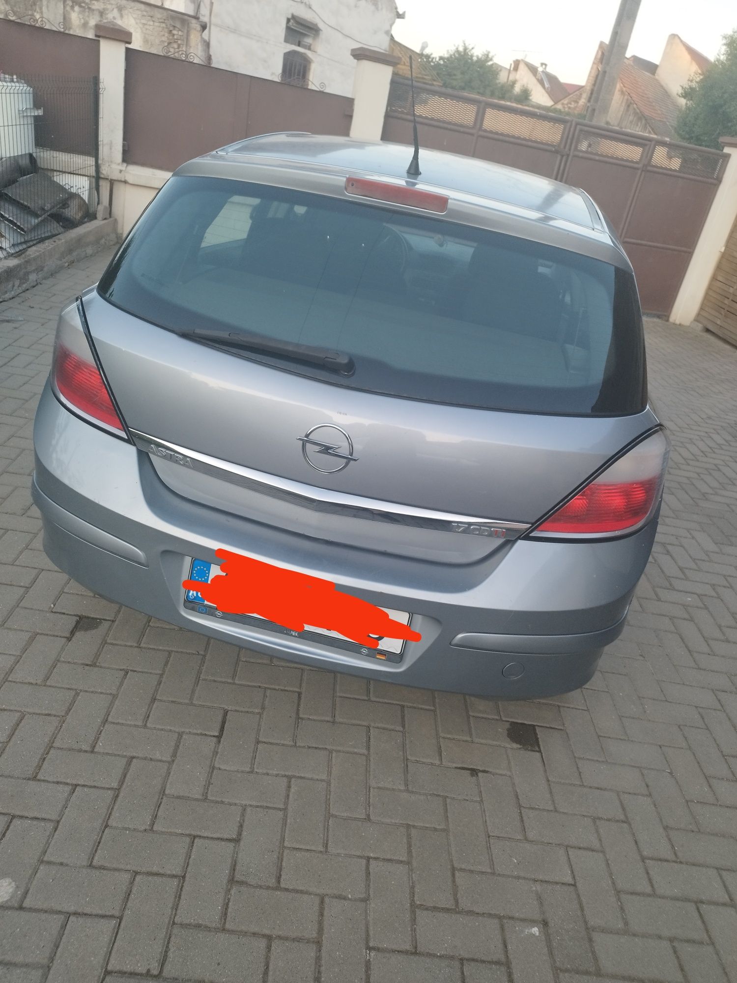 Opel Astra H 1.7 cdti