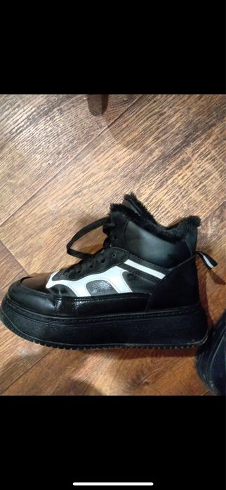 Обувь  зимняя новая