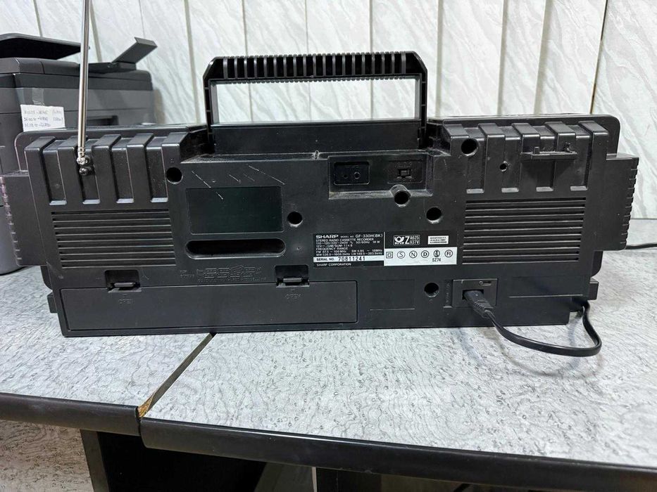 Sharp GF-330H(BK) Boombox