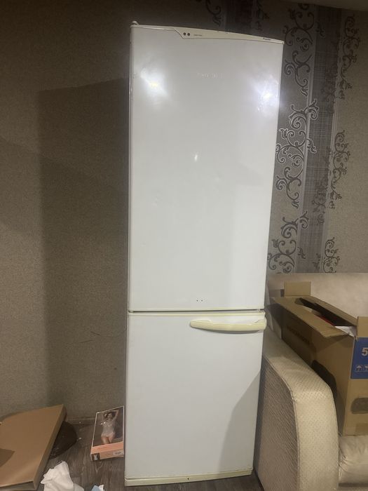 Продаю хололильник