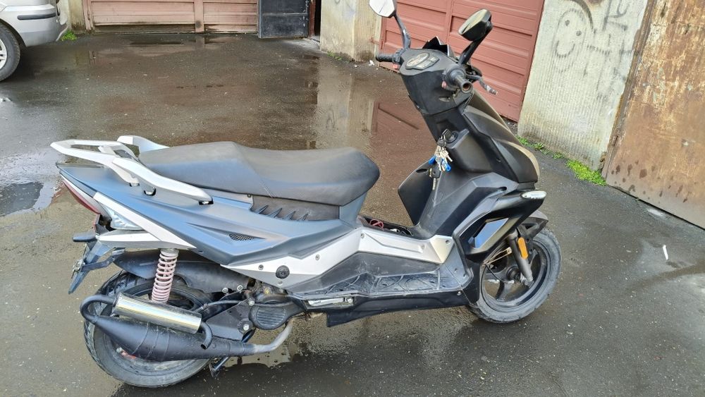Jiajue (honda)Scuter 49 cm