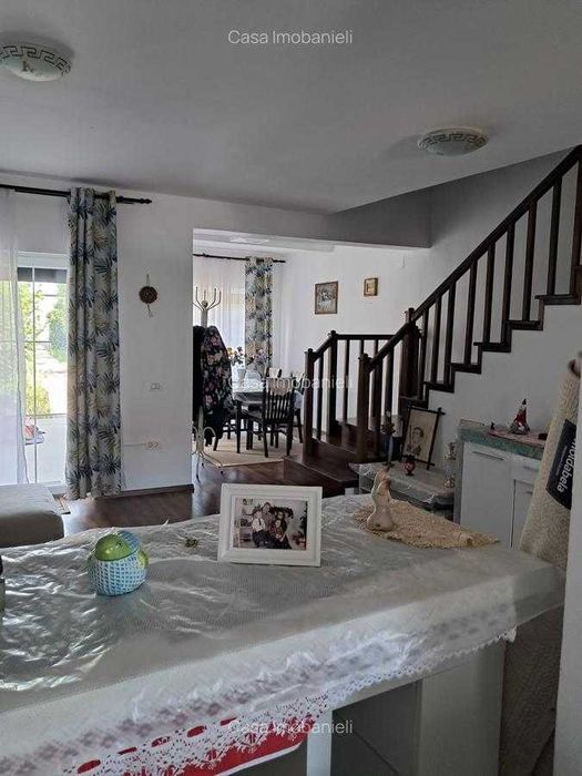 Dumbravita,proprietar,apt in triplex,4 camere,P+E+pod,190.000 euro