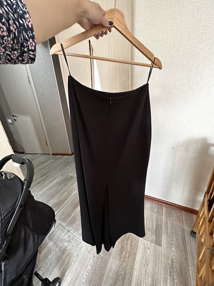 юбка черная длинная