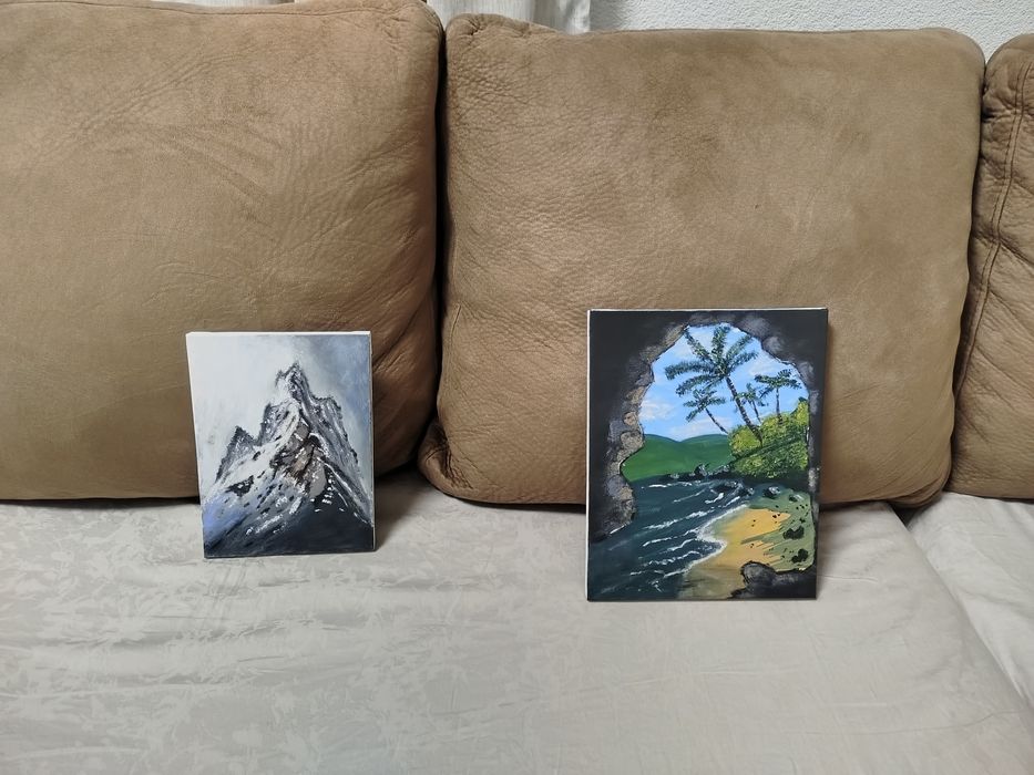 Картини с акрилни бои