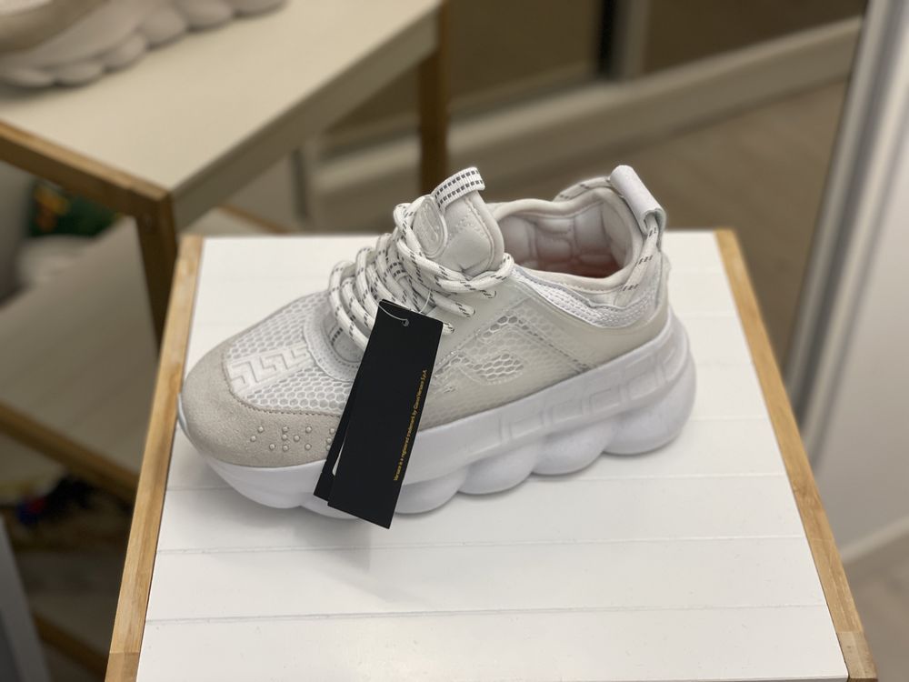 Versace Chain Reaction