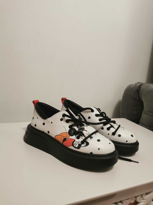 Pantofi sport casual de piele  cu Mickey Mouse