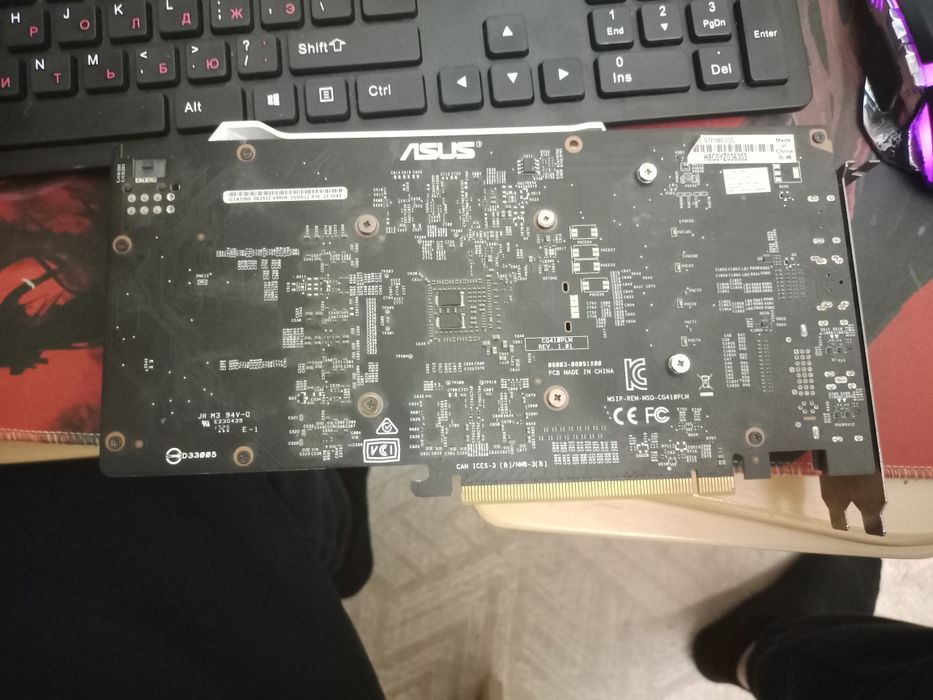 Продам видеокарту 1060 3gb