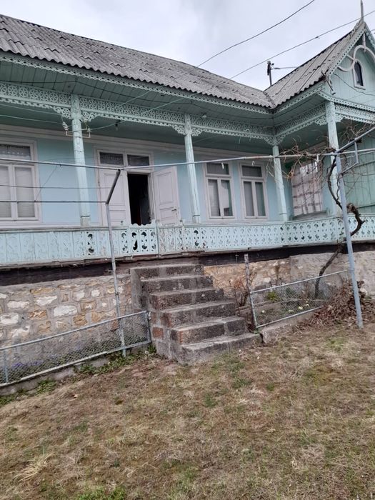 Casa in Soveja/ Vrancea la strada