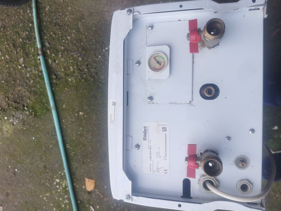 Cazan electric Vaillant eloBLOCK VE 6 – 6 kW, stare bună, funcțional