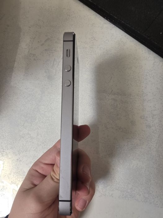 iphone  5 без симки заблокированый