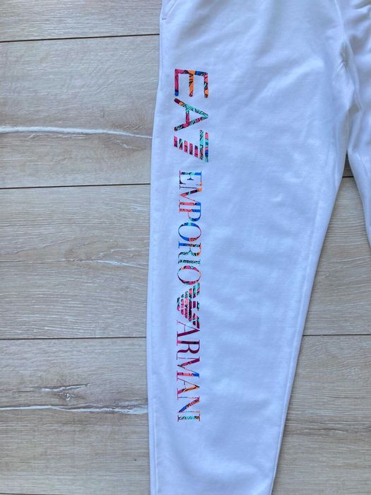 EA7 Emporio Armani женско долнище долница размер S / M